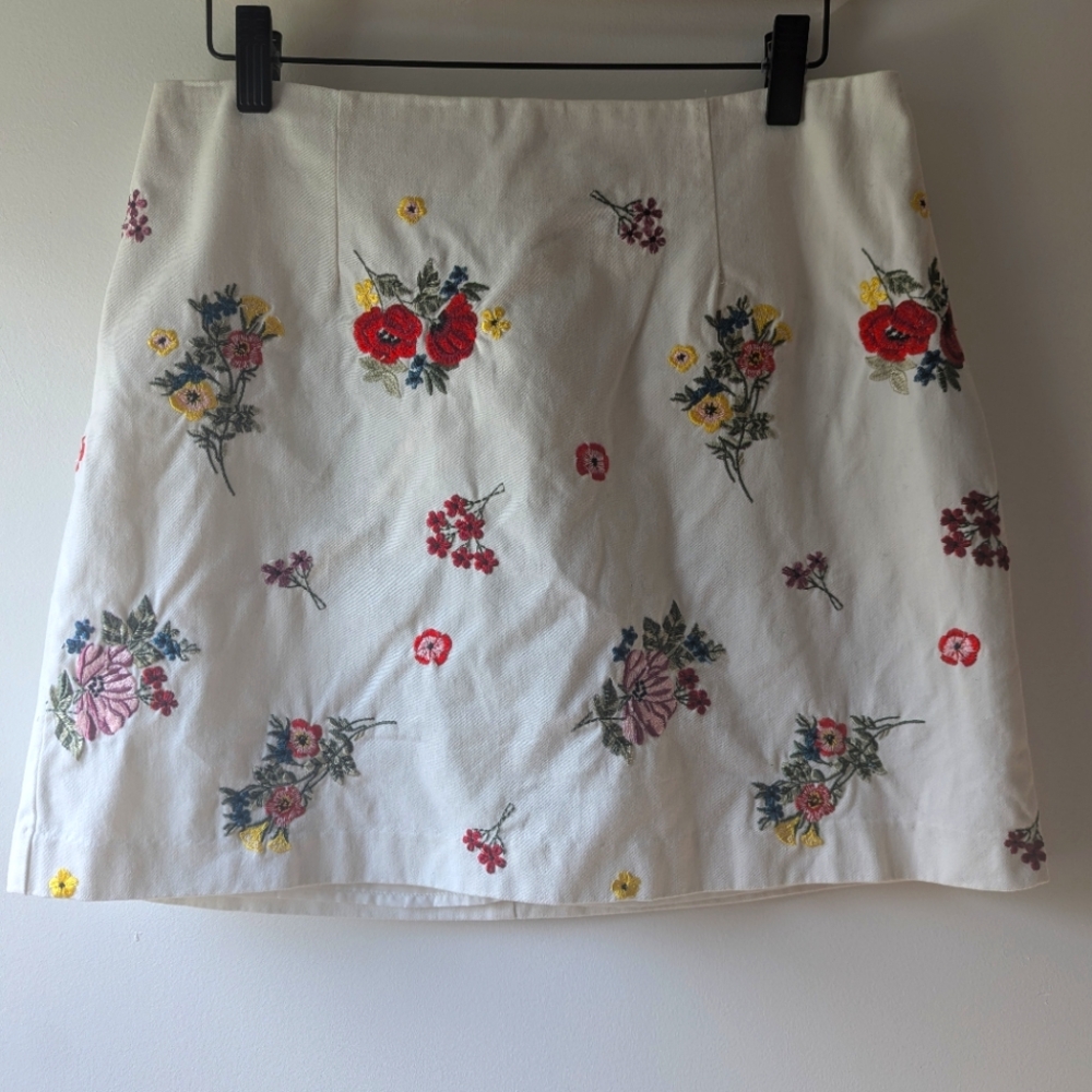 New Look White Embroidered Mini Skirt